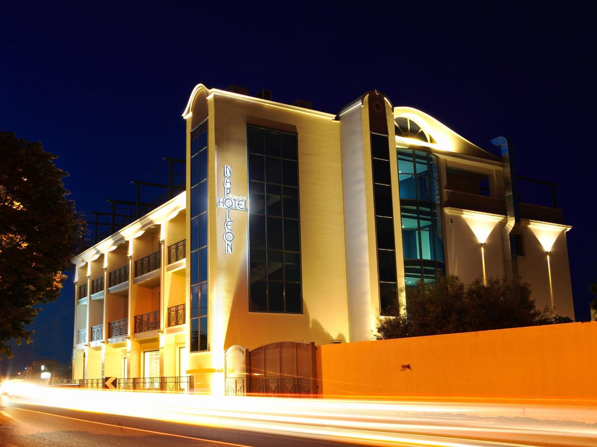 Hotel Napoleon Торре-Мелісса Екстер'єр фото